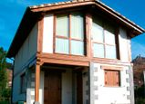 Casas del Irati casa prefabricada en zona verde